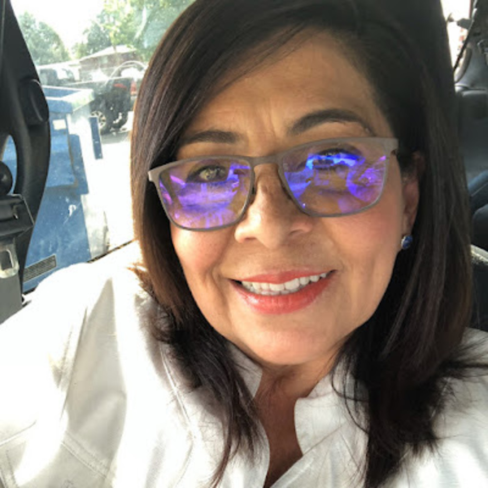 Meet your Posher, Beatriz del rosario